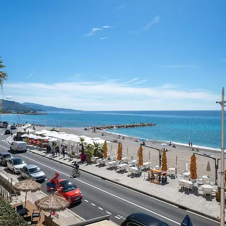 Apartment Le Galet - Hyper Centre - Vue Exceptionnelle Menton